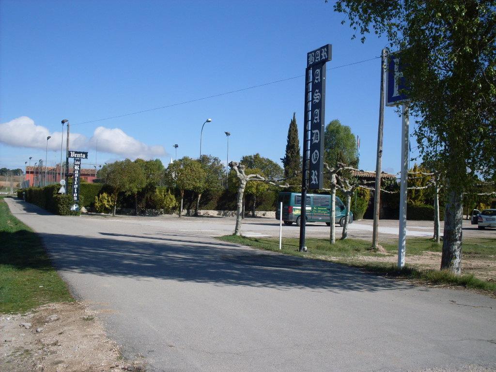 Hotel Los Rastrojos Аранда-де-Дуэро Экстерьер фото