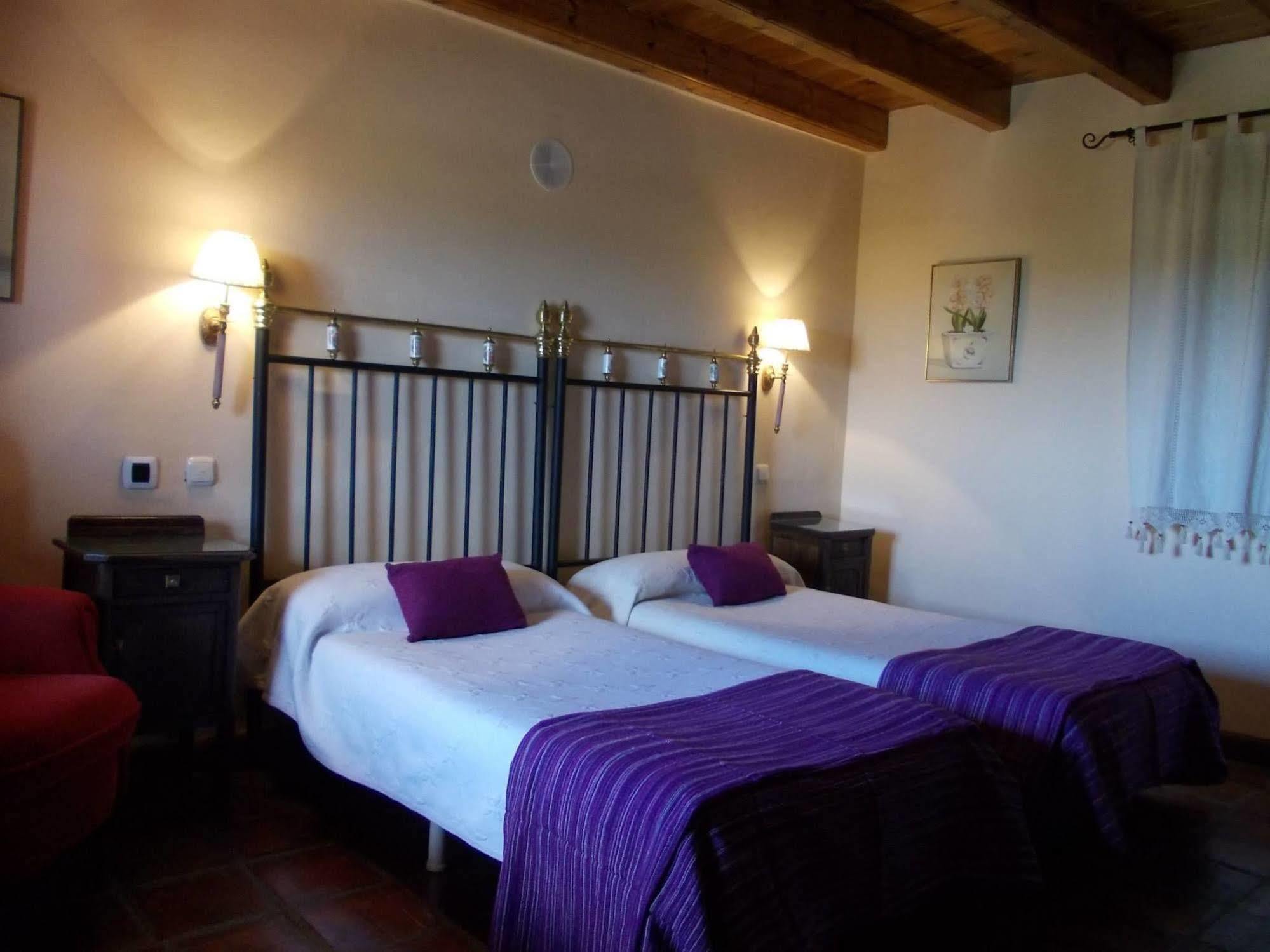Hotel Los Rastrojos Аранда-де-Дуэро Экстерьер фото